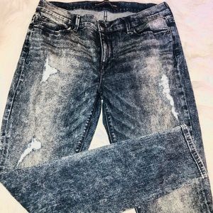 EXPRESS DISTRESSED RIPPED DARK DENIM LEGGINGS